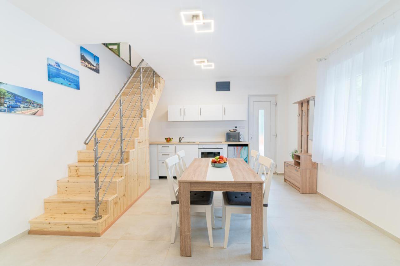 Eternity Apartmanhaz Keszthely Exteriér fotografie